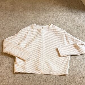 a new day Cream Quilted Sweatshirt Size Medium Cropped